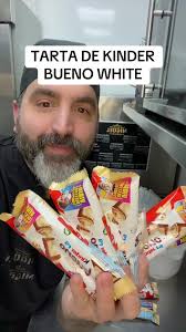 Tarta De Kinder Bueno Con Hojaldre