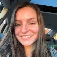 Donna Sharples's Instagram, Twitter & Facebook