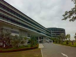 Here, no one loses anything; Raffles Junior College Wikipedia