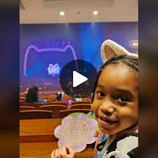 Family Sprinkle Party! We loved all the colors, the songs, and the MEO...