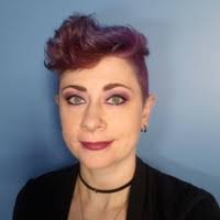 Kerri Mesa's Instagram, Twitter & Facebook