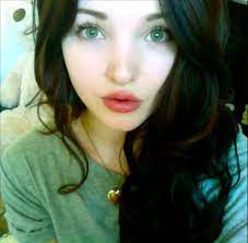 We're ending hair discrimination the crown act was created in 2019 by dove and the crown coalition, in partnership with then state senator holly j. Dove Cameron Brunette Dark Hair Cameron Hair Dove Cameron Style Dove Cameron