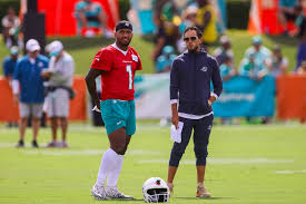 He got an executive order last night": Mike McDaniel reiterates Donald  Trump's remark on Tua Tagovailoa's health ahead of 2025 NFL season