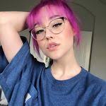 Susan Landen's Instagram, Twitter & Facebook