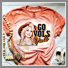 Country Queen • Vols • TN Shirt • VINTAGE • Tennessee