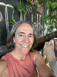 Introduction and photo from Tampa, FL