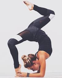 Getstretchy Jacquelyn Umof On Instagram Don T Get Yourself Turned Around And Upside Down This Holiday Season Unles Yoga Poses Yoga Fitness 30 Min Workout