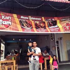 To pay money for something, especially when the cost is unexpected and not wanted (definição de shell out do cambridge dicionário de inglês para negócios © cambridge university press). Makan Makan Shell Out Murah Restoran Haji Nan Kampar Perak