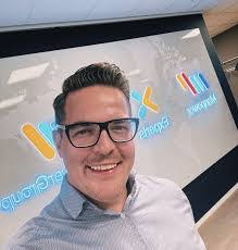 Andreas Bremer's Instagram, Twitter & Facebook