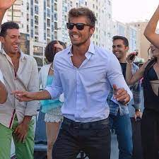 Lourenço ortigão zac efron / on average, he dates women 1 year older than himself. Lourenco Ortigao Lourenco Ortigao Cabelo Cacheado Masculino Zac Efron