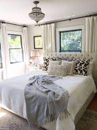Pink Black And White Bedroom Homedecoration Homedecorations Homedecorationideas Homedecorationt Small Master Bedroom Elegant Bedroom Master Bedroom Colors