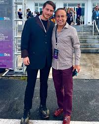 A couple of former New Yorkers at the @TheRealDeal South Florida Real  Estate Showcase + Forum