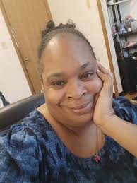 Looking for pen pal in usa