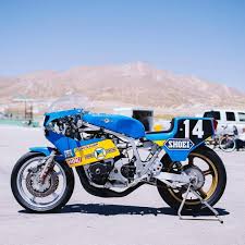 race cafe photo レーシングバイク バイクレース 女 バイク