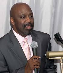 BOWLING HONORS OUR VETERANS