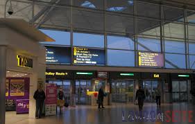 London stansted airport (stn), one of the busiest of the british city's six airports, is located 35 the least expensive way to get to london from london stansted airport is by bus; Von London Stansted In Die City So Geht S Am Besten Londonseite London Blog