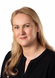 Debbie Crompton's Instagram, Twitter & Facebook