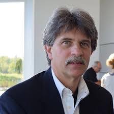 Heather Mingle's Instagram, Twitter & Facebook