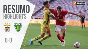 Benfica 0 0 Tondela Muro Amarelo Trava Lideranca Da Aguia Zap
