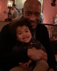 Quick weekend trip to California to spend time with my family. I had a  great time today with my grandson playing outside, shopping at the farmers  market, exploring the local toy store and of course, ...