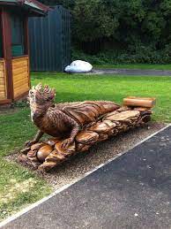 Dragon Bench By Tommy Cragg Fishburn Primary School Chainsaw Log Carving Woodlathe Wood Carving Art Chainsaw Wood Carving Chainsaw Carving