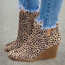 Semelle de marche en caoutchouc. Chaussures A Talons Compenses Pour Dames A La Mode Pour Filles Leopard Bottines Bottines Bottines Jaune Achat Vente Chaussures A Talons Compenses Pas Cher Soldes Sur Cdiscount Des Le 20 Janvier Cdiscount