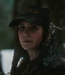 Explorando Yellowjackets: Personajes y Ediciones