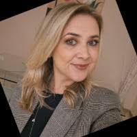 70+ profili “Magda”