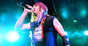 Ο johnny solinger αντιμετώπιζε σοβαρότατα προβλήματα υγείας. Pwpgw8y6itadmm
