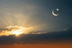 Usually the hijri islamic calendar is determined based on the sighting of the moon. Al Hijri Islamic New Year A Guide Expatwoman Com