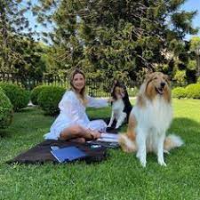 El presidente alberto fernández y la primera dama, fabiola yañez, fueron recibidos en el palacio del eliseo por. 32 Ideas De Fabiola Yanez En 2021 Primeras Damas Vestidos Con Manga Corta Damas