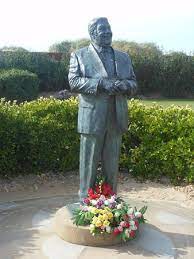 We did not find results for: Les Dawson Memorial Statue Lytham St Anne S 2021 All You Need To Know Before You Go Tours Tickets With Photos Tripadvisor