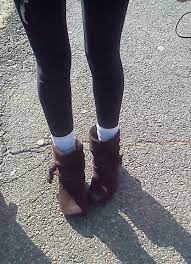 Perfect For Fall Ankle Boots With Wool Socks And Leggings Boots How To Wear Ankle Boots Socks And Leggings
