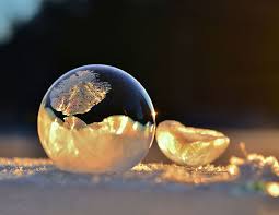 Easy diy how to video tutorials. This Is What Happens When You Blow Soap Bubbles At 9 C 15 8 F Bored Panda