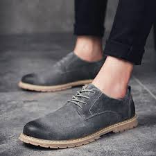 2017 High Quality Wingtip Suede Anti Slip Men Casual Shoes Italian Shoes Man Flats Shoes Lace Up Oxford Mens Fashion Shoes Dress Shoes Men Mens Designer Shoes