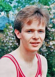 Daniel Harries's Instagram, Twitter & Facebook