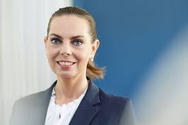 Nadine Loh's Instagram, Twitter & Facebook