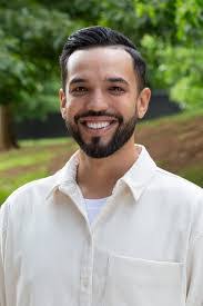 Wesley Grace's Instagram, Twitter & Facebook