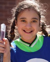 Penny Horn's Instagram, Twitter & Facebook