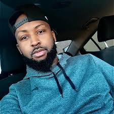 Omar Cole (@omar.cole.75) • Facebook