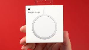 Hands On With Apple S Magsafe Charger For Iphone 12 Macrumors