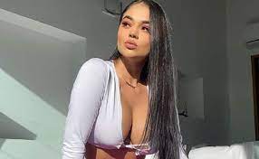 Camioneta 3 filas uso particular, asiento de cuero, equipo de sonido harman kardon, sunroof panorámico, lunas polarizadas, 4x4, se vende por motivo de viaje, ahorrador de combustible totalmente económico. Nueva Camioneta Mercedes Benz De La Segura Fotos Y Video