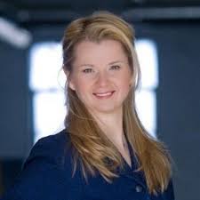 Shawna Tucker's Instagram, Twitter & Facebook