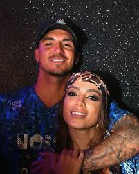 His siblings are sophia rodrigues. 14 Gabriel Medina Ideas Medina Gabriel Surfing