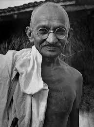 Mohandas karamchand gandhi (/ˈɡɑːndi, ˈɡændi/; Makhatma Ghandi 1946 Margaret Bourke White Gandhi Mahatma Gandhi