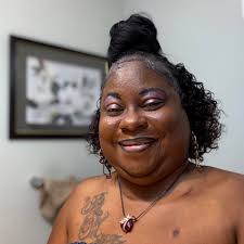 Introduction of new members to the GirlBoss Business Circle