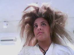 Non dimenticare di attivare la campanella presente accanto al tasto d'iscrizione per non perderti nessun mio video! Capelli Pazzi Through The Glass Darkly Flickr