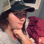 Beth Groff's Instagram, Twitter & Facebook