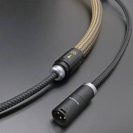 Audiyo.com – Zavfino 1877Phono OCC Silver Dart Interconnect XLR