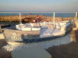 And if our interior requirements push us into a bigger boat, it is almost always better to make the boat longer, within reason, rather than fatter. 15 Clever Ideas For Reuse Boats Amazing Diy Interior Home Design